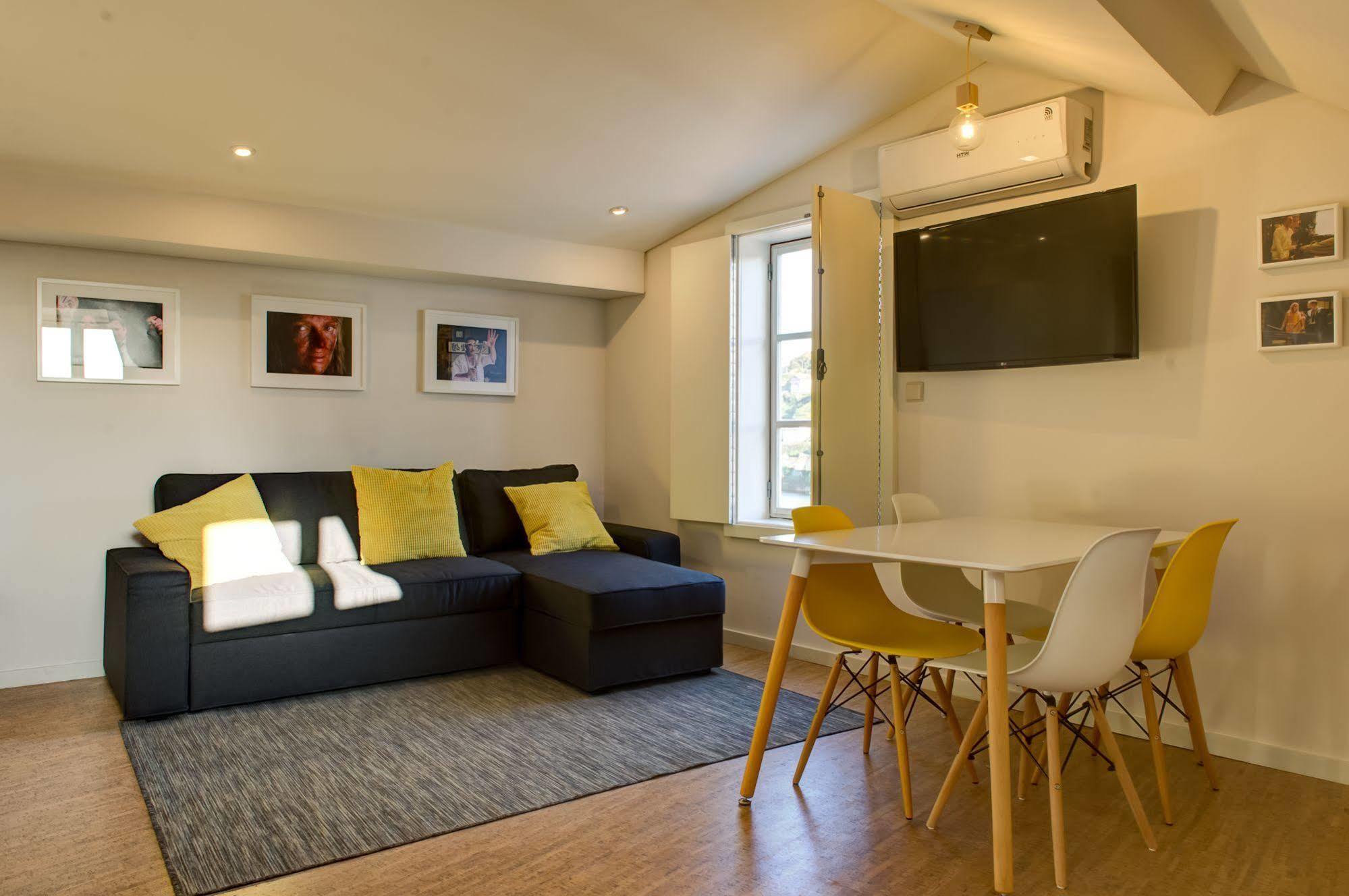 Ribeira Cinema Apartments Porto Exterior foto